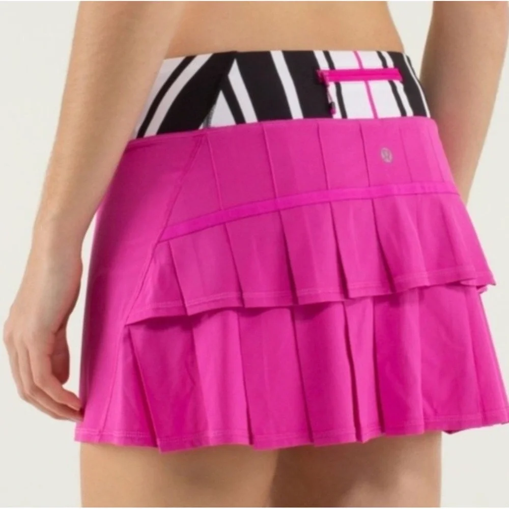 Lululemon‎ Pace Setter Skirt Pink Striped Waist Pleated Back Tennis Skort Size 8